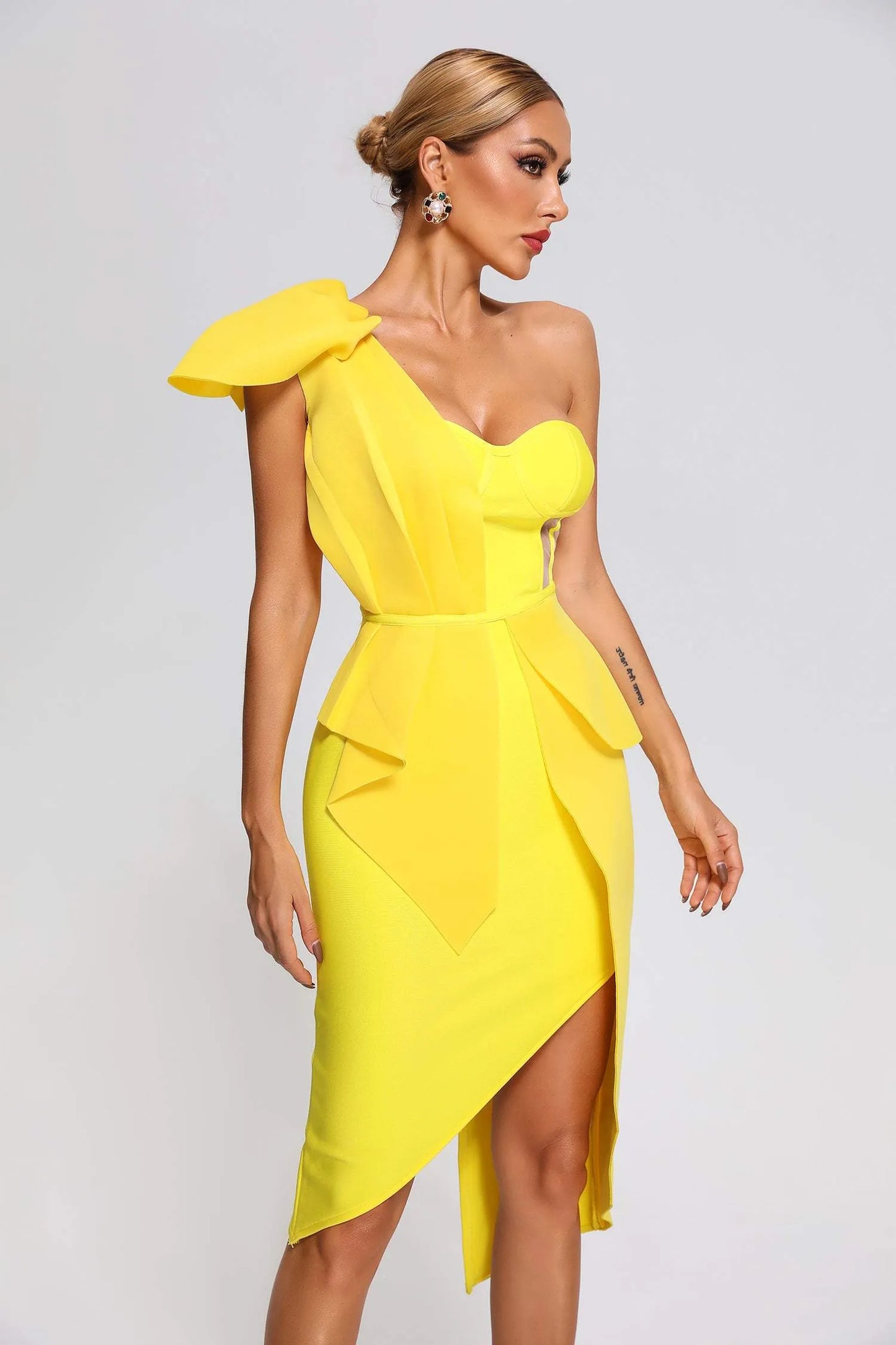 Spak One Shoulder Midi Dress-Yellow