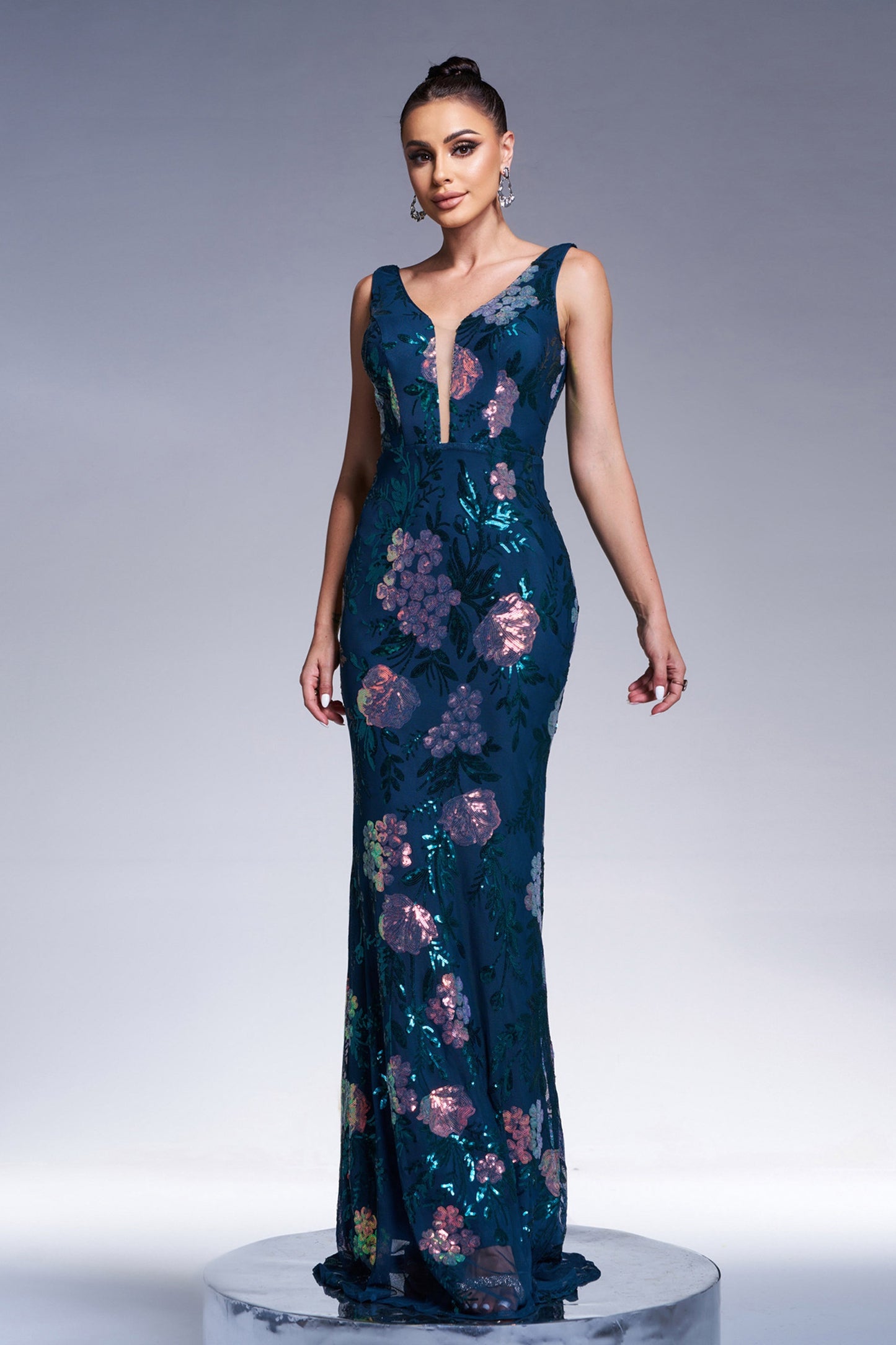 Sleeveless Sequin Print Maxi Dress