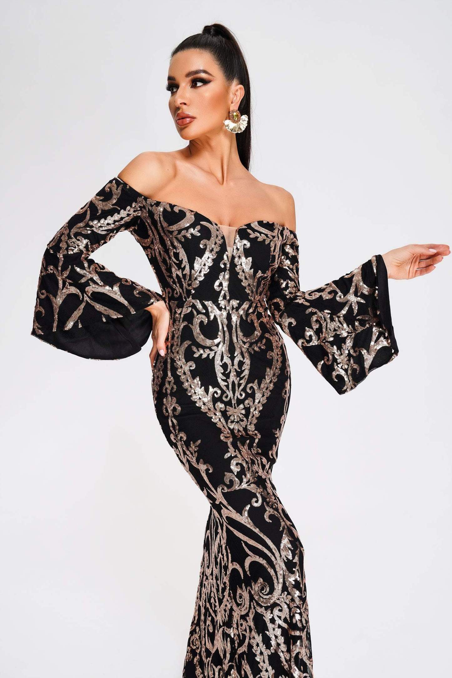 Nerlii Off Shoulder Sequin Maxi Dress