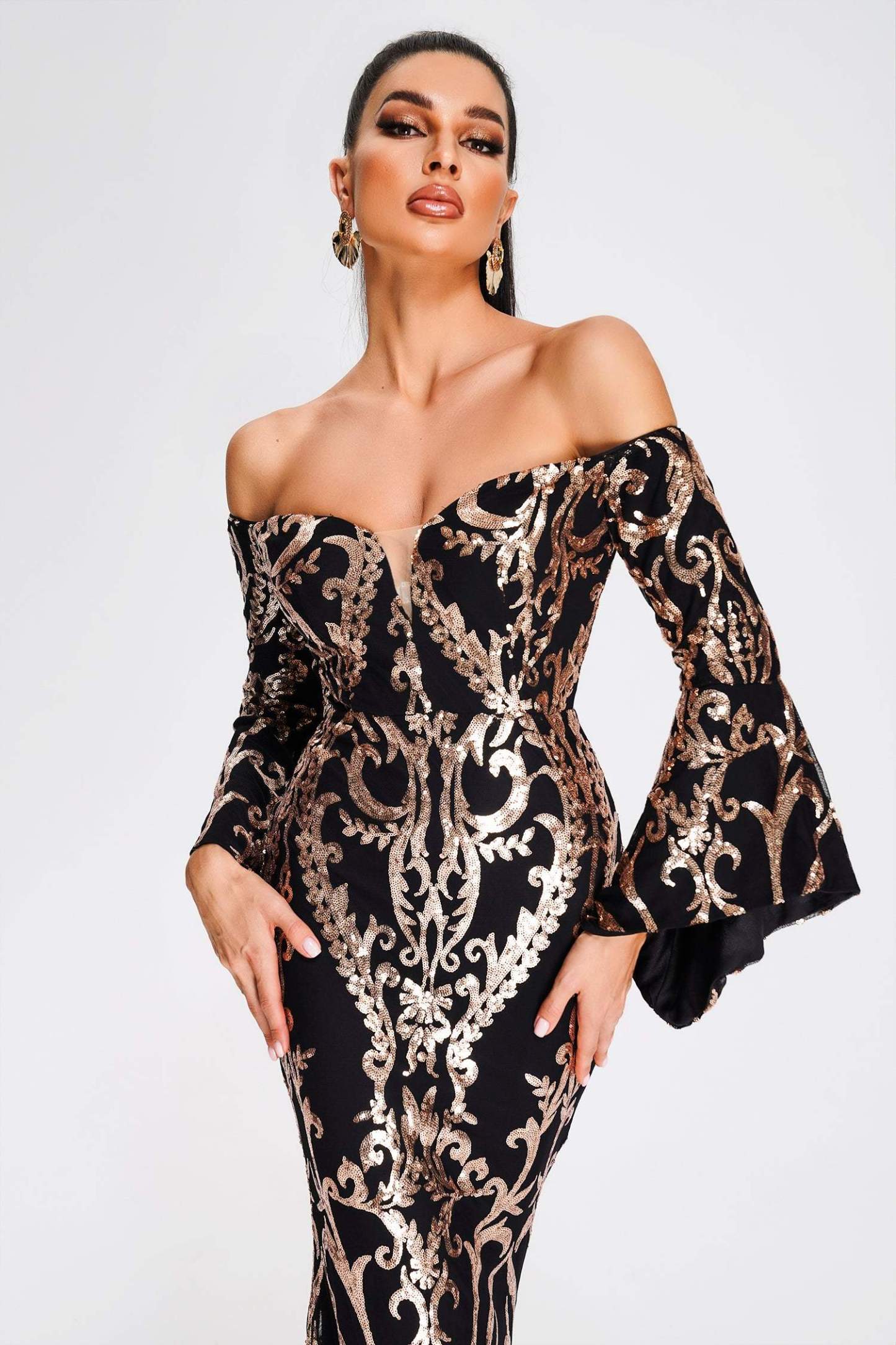 Nerlii Off Shoulder Sequin Maxi Dress