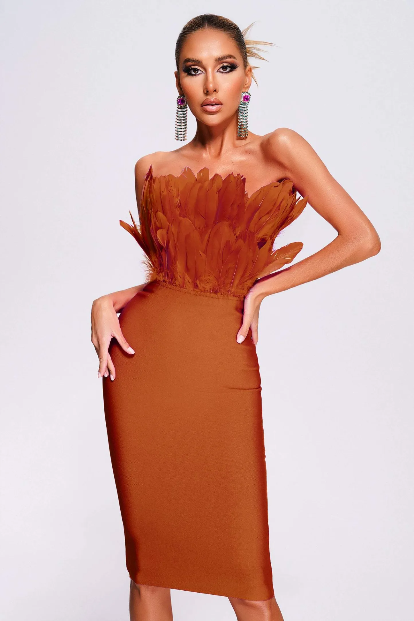 Parry Feather Strapless Midi Bandage Dress - Tan