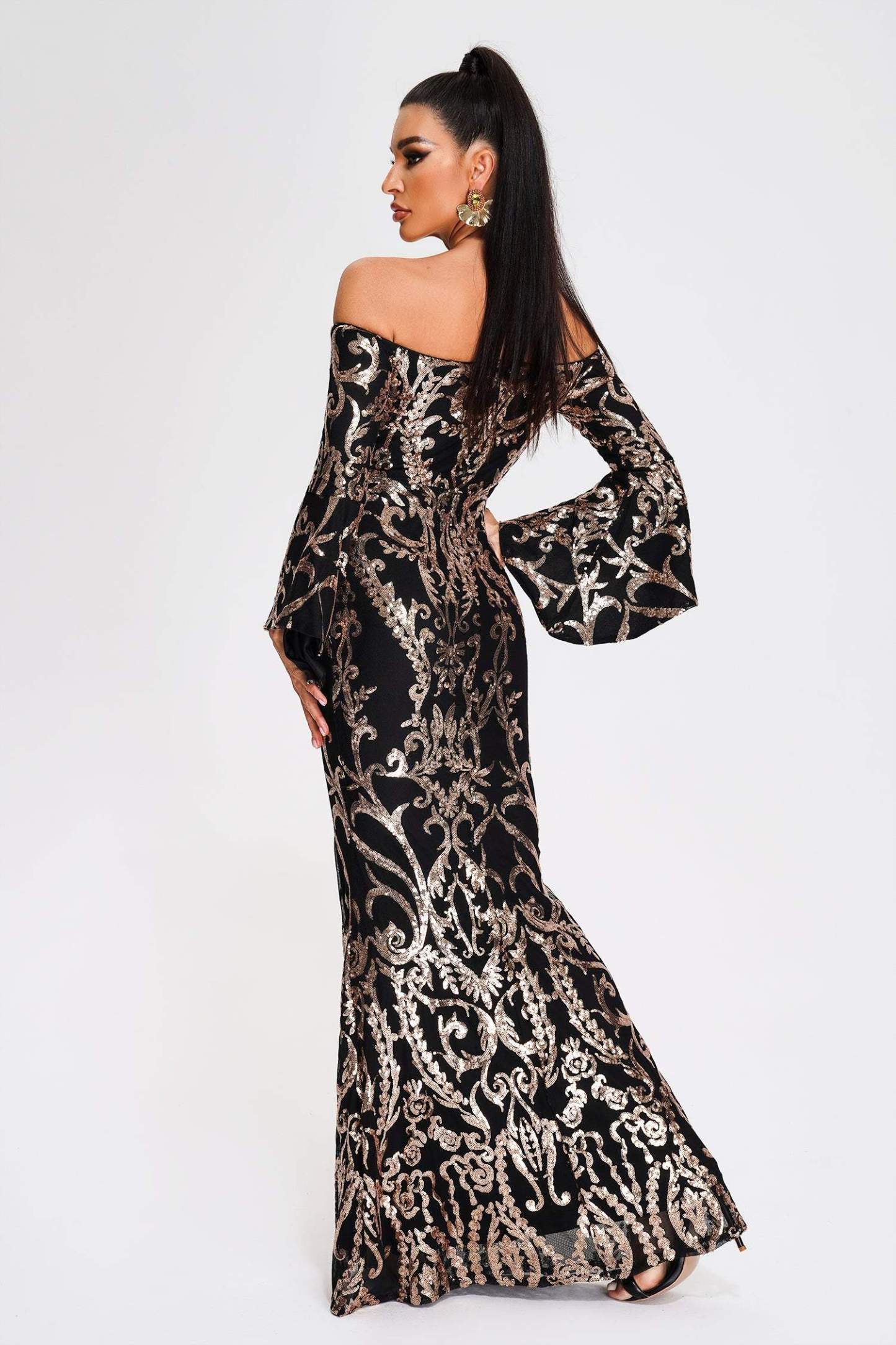 Nerlii Off Shoulder Sequin Maxi Dress